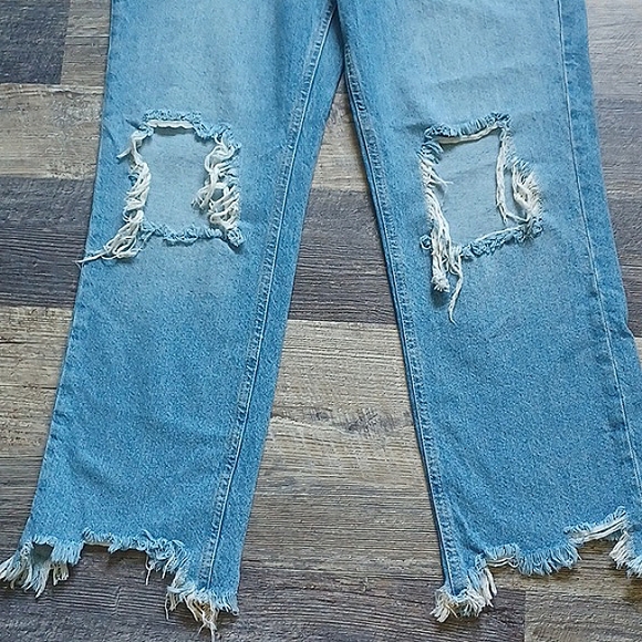 We the Free Maggie mid-rise distressed jeans - Picture 4 of 9